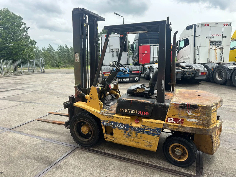 Hyster H3.00XL - 3 TONS - Dieselový vysokozdvižný vozík: obrázek 2 Hyster H3.00XL - 3 TONS - Dieselový vysokozdvižný vozík: obrázek 2
