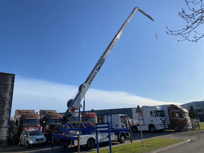 Iveco EuroCargo 90 E18 - EURO 5 + KLAAS ALU-KRAN 30 METER MET REMOTE - Auto s hydraulickou rukou: obrázek 5 Iveco EuroCargo 90 E18 - EURO 5 + KLAAS ALU-KRAN 30 METER MET REMOTE - Auto s hydraulickou rukou: obrázek 5
