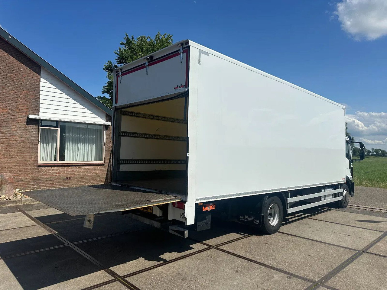 Iveco ML 150 -220, DHOLLANDIA LIFT, BOX 760X250X250 CM - Skříňový nákladní auto: obrázek 4 Iveco ML 150 -220, DHOLLANDIA LIFT, BOX 760X250X250 CM - Skříňový nákladní auto: obrázek 4