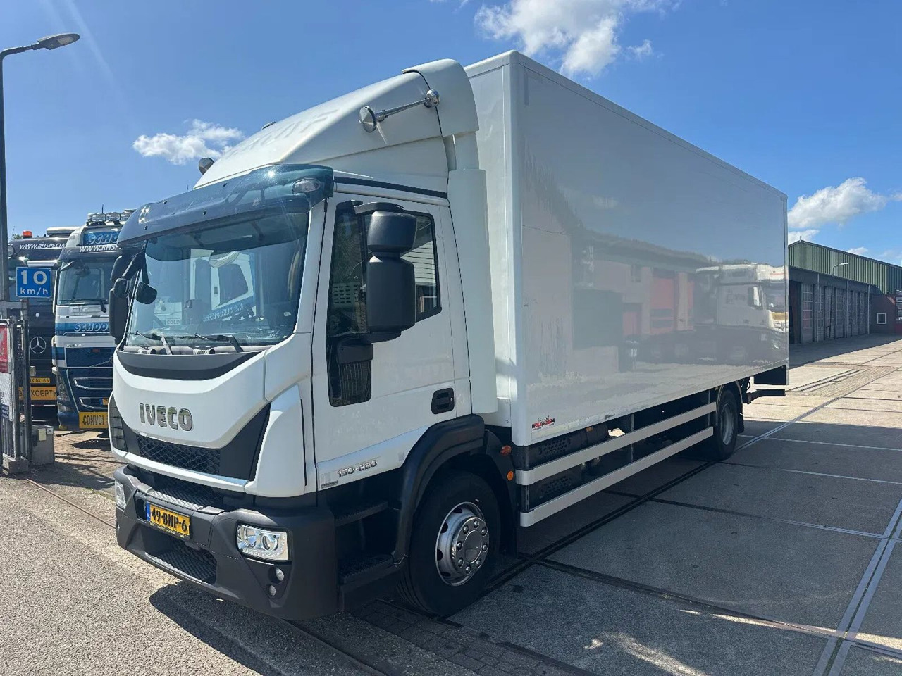 Iveco ML 150 -220, DHOLLANDIA LIFT, BOX 760X250X250 CM - Skříňový nákladní auto: obrázek 1 Iveco ML 150 -220, DHOLLANDIA LIFT, BOX 760X250X250 CM - Skříňový nákladní auto: obrázek 1