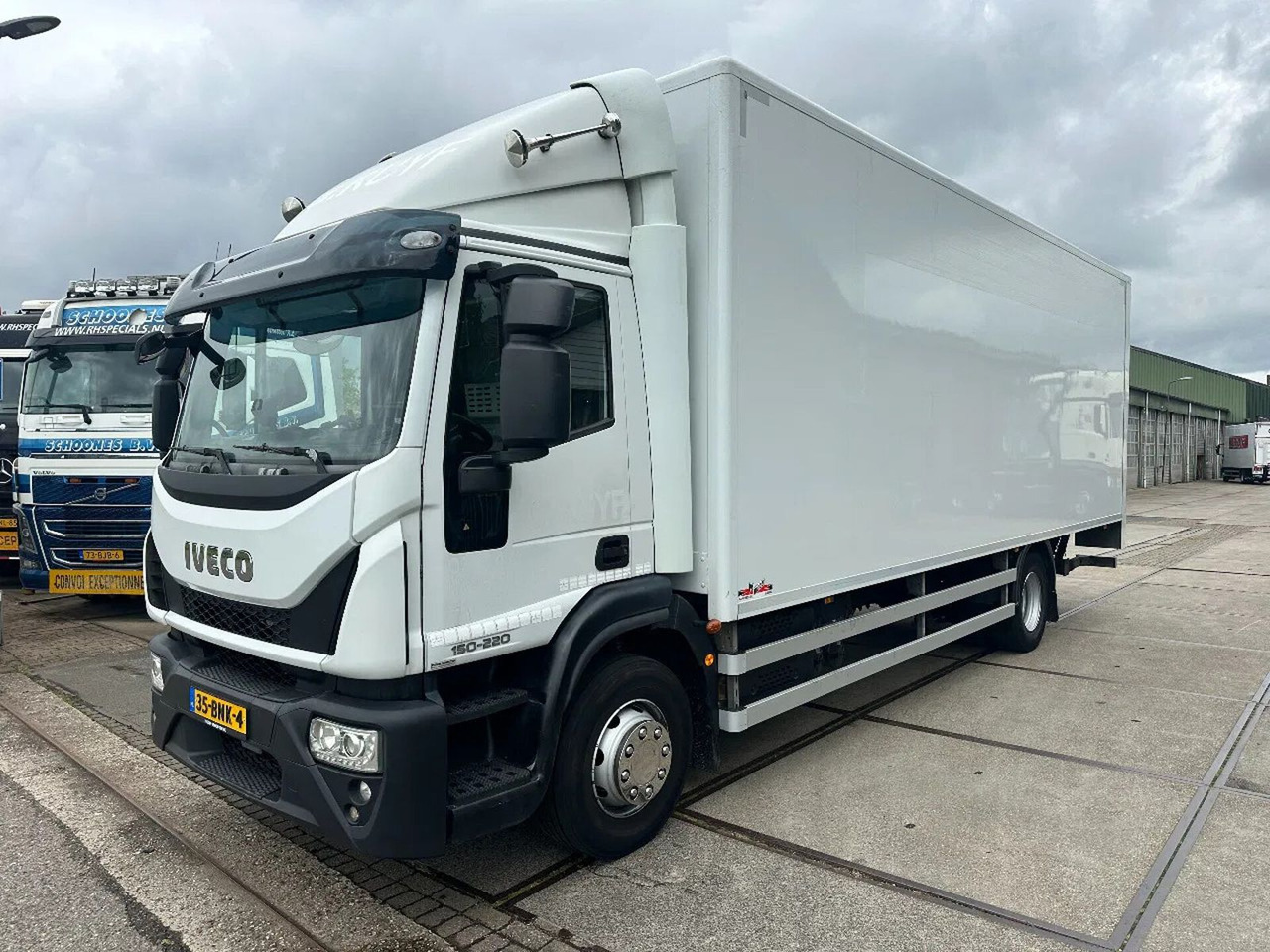 Iveco ML 150 -220, DHOLLANDIA LIFT, BOX 760X250X250 CM - Skříňový nákladní auto: obrázek 1 Iveco ML 150 -220, DHOLLANDIA LIFT, BOX 760X250X250 CM - Skříňový nákladní auto: obrázek 1