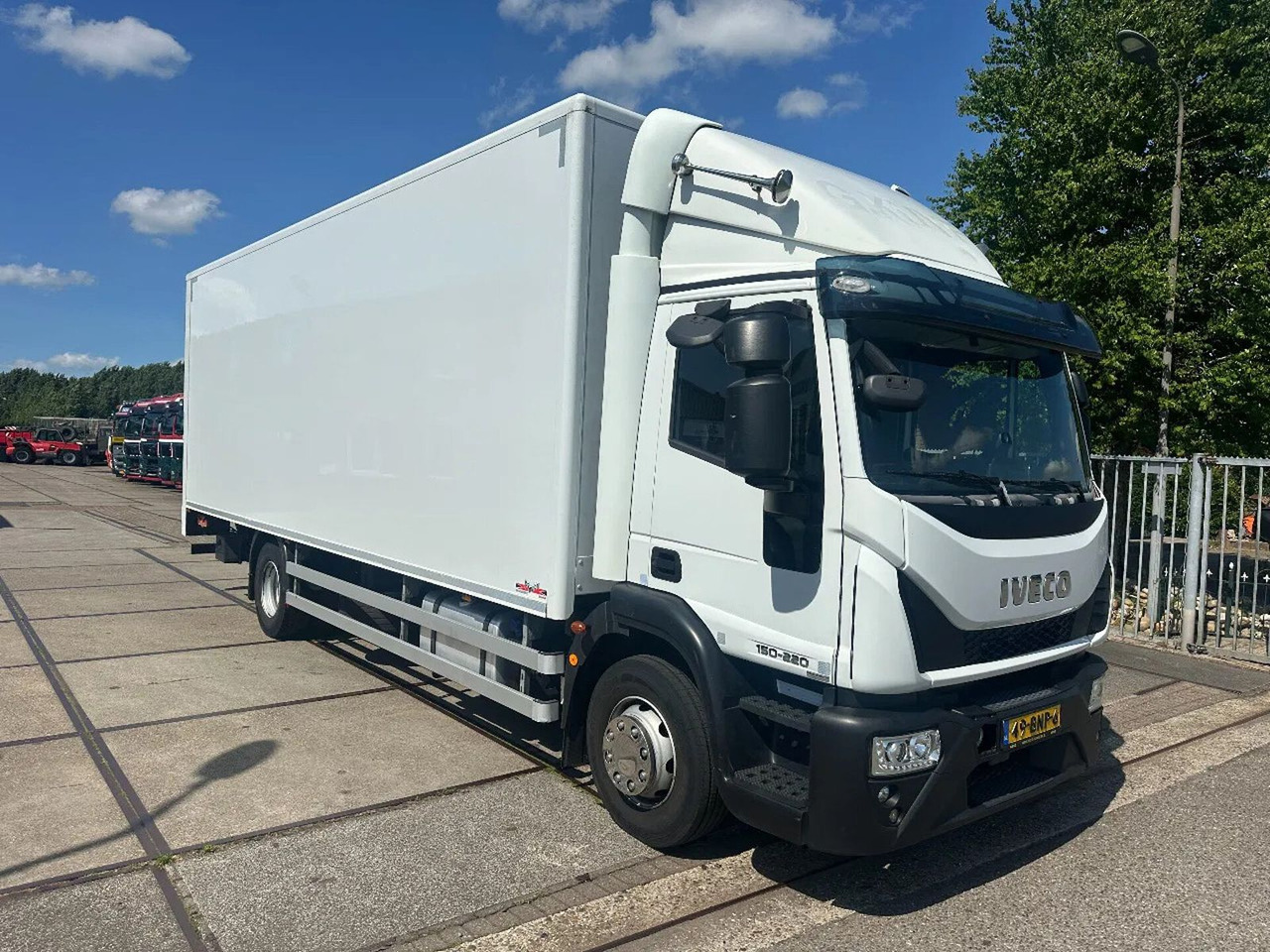 Iveco ML 150 -220, DHOLLANDIA LIFT, BOX 760X250X250 CM - Skříňový nákladní auto: obrázek 3 Iveco ML 150 -220, DHOLLANDIA LIFT, BOX 760X250X250 CM - Skříňový nákladní auto: obrázek 3