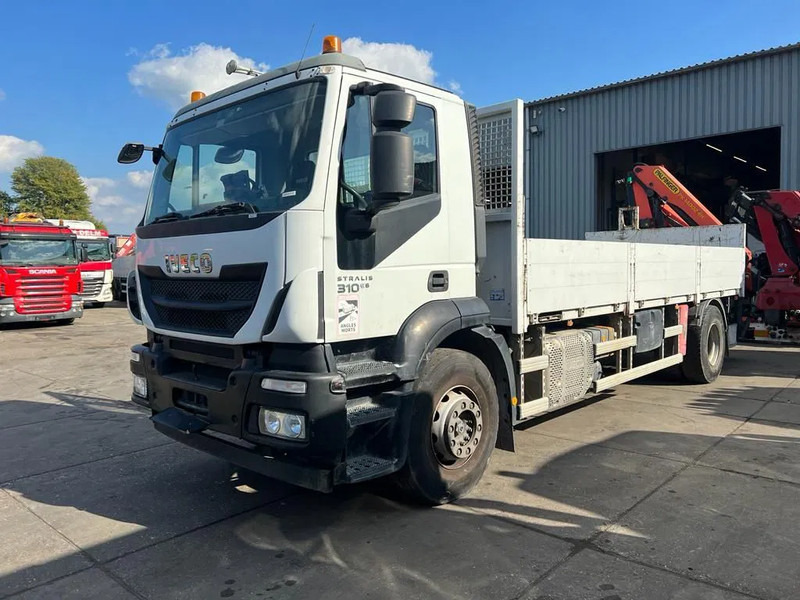 Iveco Stralis 310 PALFINGER PK14002 - MOTOR DEFECT - Nákladní automobil valníkový/ Plošinový, Auto s hydraulickou rukou: obrázek 1 Iveco Stralis 310 PALFINGER PK14002 - MOTOR DEFECT - Nákladní automobil valníkový/ Plošinový, Auto s hydraulickou rukou: obrázek 1