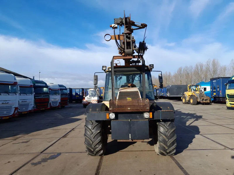 JCB HMV 155T-65 HMV 155T-65 FASTRAC 4X4 - Traktor: obrázek 2 JCB HMV 155T-65 HMV 155T-65 FASTRAC 4X4 - Traktor: obrázek 2
