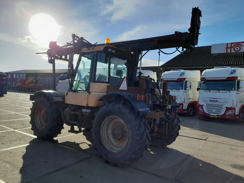 JCB HMV 155T-65 HMV 155T-65 FASTRAC 4X4 - Traktor: obrázek 3 JCB HMV 155T-65 HMV 155T-65 FASTRAC 4X4 - Traktor: obrázek 3