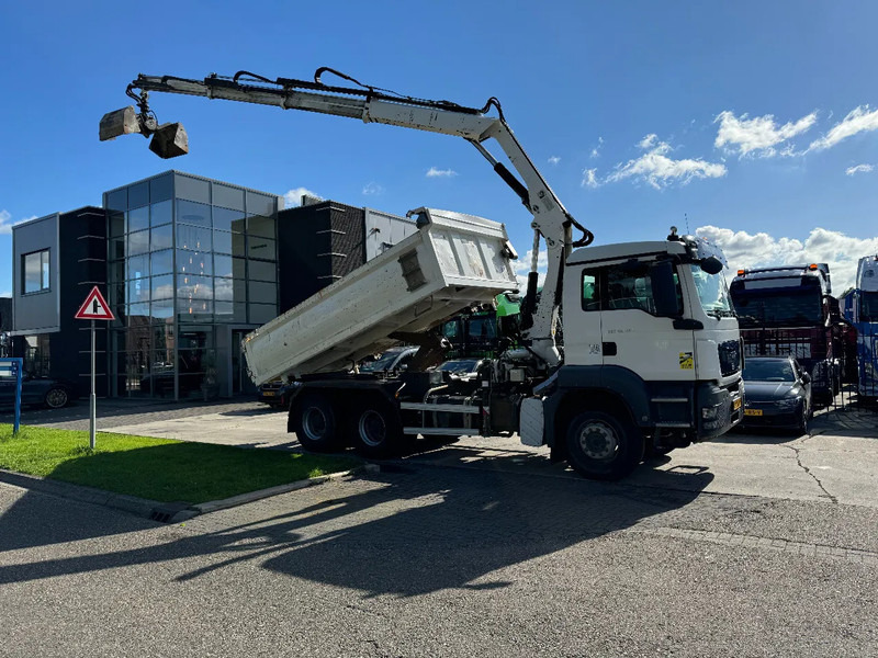 MAN TGS 26.400 6X4 HIAB 166D + REMOTE CONTROL + 2 WAYS KIPPER TÜV TILL 07-2025 - Sklápěč, Auto s hydraulickou rukou: obrázek 2 MAN TGS 26.400 6X4 HIAB 166D + REMOTE CONTROL + 2 WAYS KIPPER TÜV TILL 07-2025 - Sklápěč, Auto s hydraulickou rukou: obrázek 2