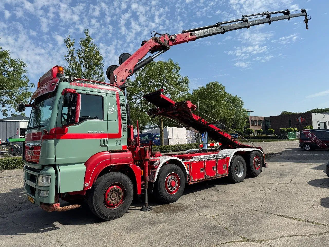 MAN TGS 35.480 8X4 HMF 2420 K5 + HMF ABLE + REMOTE C - Hákový nosič kontejnerů, Auto s hydraulickou rukou: obrázek 2 MAN TGS 35.480 8X4 HMF 2420 K5 + HMF ABLE + REMOTE C - Hákový nosič kontejnerů, Auto s hydraulickou rukou: obrázek 2