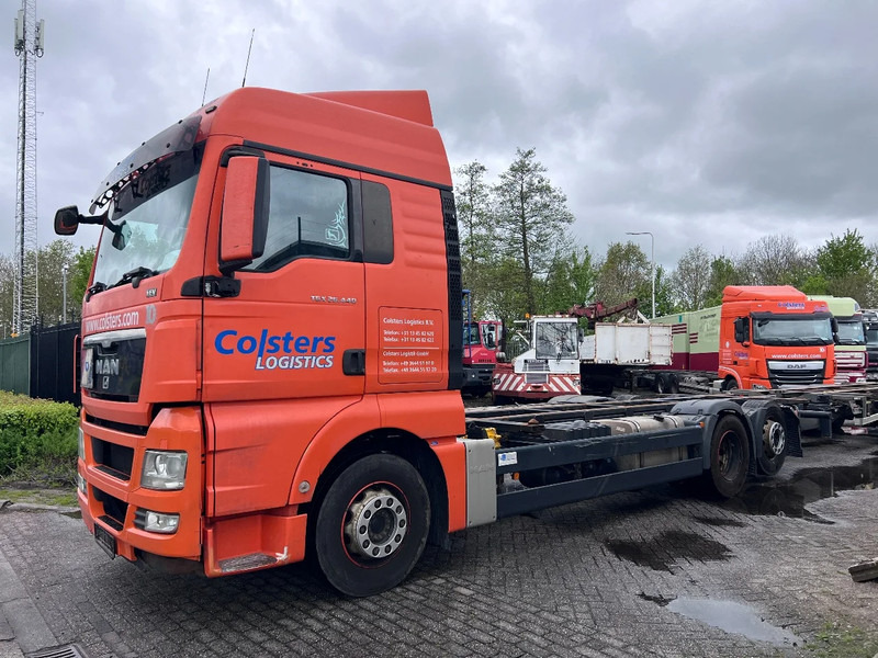 MAN TGX 26.440 XLX 6X2 EURO 5 - BDF CHASSIS + RETARDER - Kontejnérový podvozek/ Výměnná nástavba: obrázek 1 MAN TGX 26.440 XLX 6X2 EURO 5 - BDF CHASSIS + RETARDER - Kontejnérový podvozek/ Výměnná nástavba: obrázek 1