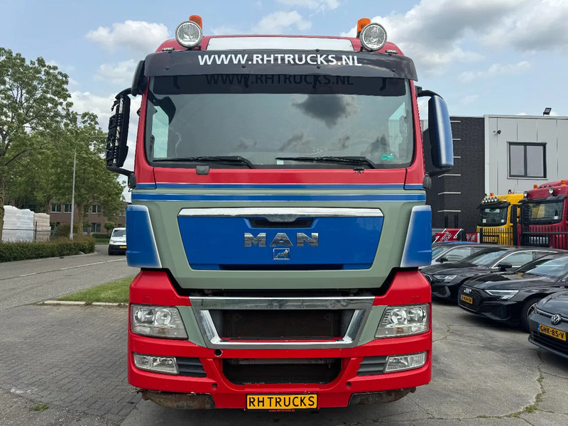 MAN TGX 35.540 - 8X4 - EURO 5 + AJK HOOK + LIFT/STEERING AXLE - Hákový nosič kontejnerů: obrázek 2 MAN TGX 35.540 - 8X4 - EURO 5 + AJK HOOK + LIFT/STEERING AXLE - Hákový nosič kontejnerů: obrázek 2