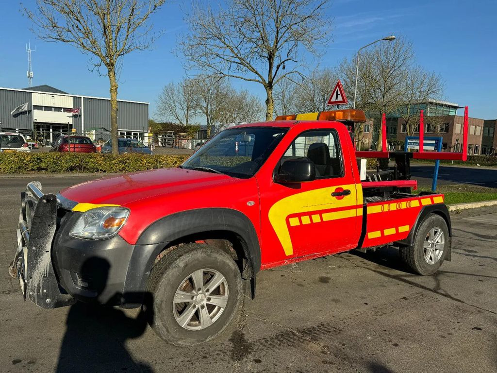 Mazda BT-50 4X4 + TOW TRUCK + DOUBLE WINCH + REMOTE - Odtahovka: obrázek 1 Mazda BT-50 4X4 + TOW TRUCK + DOUBLE WINCH + REMOTE - Odtahovka: obrázek 1