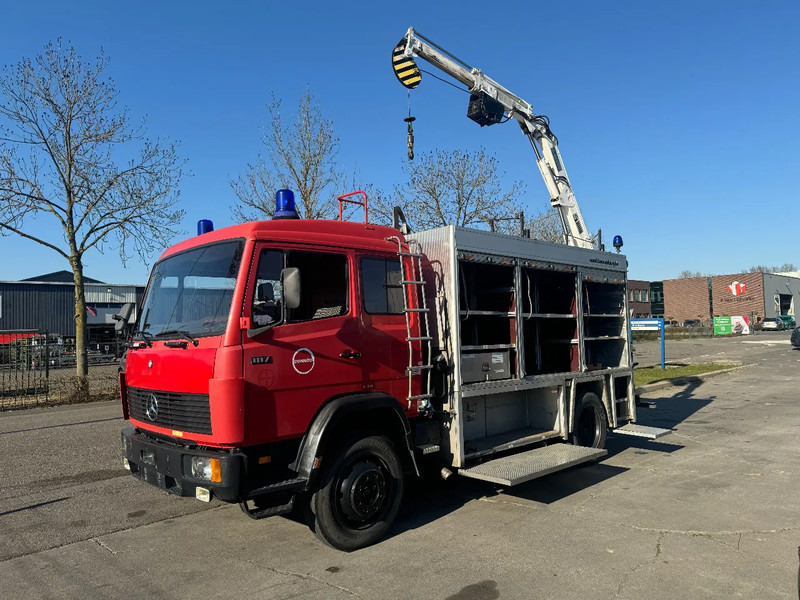 Mercedes-Benz 1117 4X2 FIRE TRUCK HIAB 050A ONLY 105787 KM - Hasičský vůz: obrázek 1 Mercedes-Benz 1117 4X2 FIRE TRUCK HIAB 050A ONLY 105787 KM - Hasičský vůz: obrázek 1