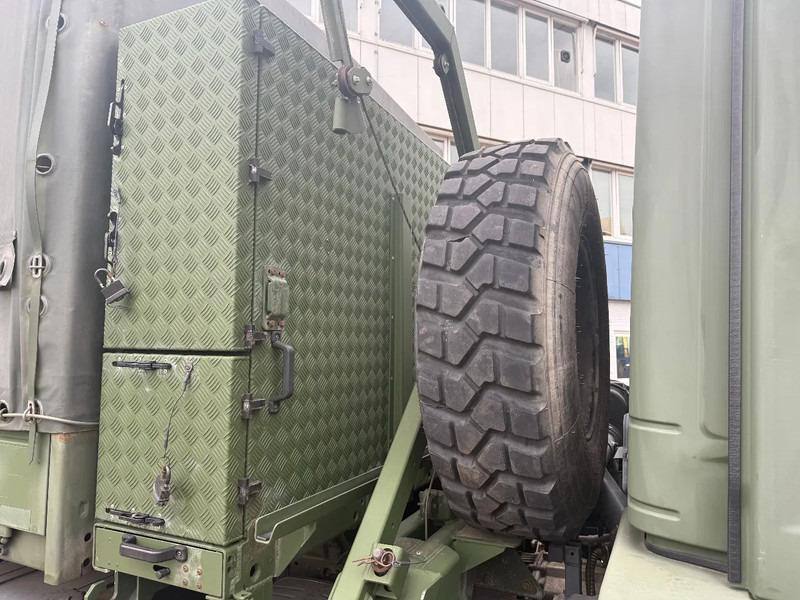 Mercedes-Benz ATEGO 1018 A 4X4 ONLY 63965 KM - Plachtový nákladní auto: obrázek 4 Mercedes-Benz ATEGO 1018 A 4X4 ONLY 63965 KM - Plachtový nákladní auto: obrázek 4