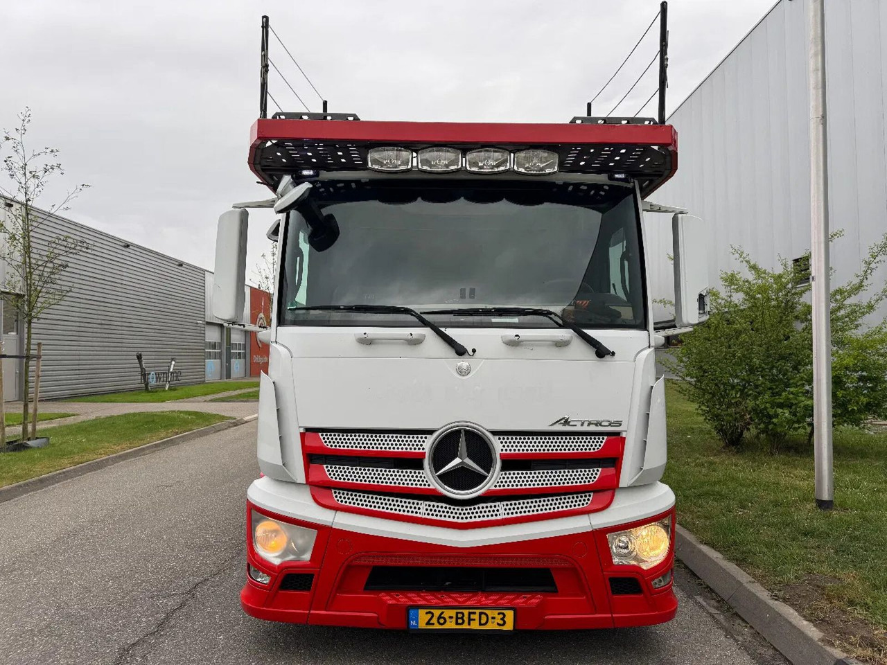 Mercedes-Benz Actros 1939 - 6X2 - EURO 6 + KAESSBOHRER + KAESS - Přepravník automobilů: obrázek 2 Mercedes-Benz Actros 1939 - 6X2 - EURO 6 + KAESSBOHRER + KAESS - Přepravník automobilů: obrázek 2
