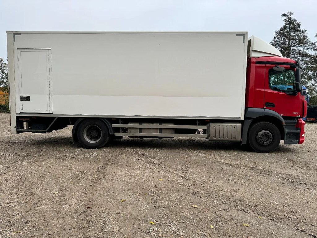 Skříňový nákladní auto Mercedes-Benz Antos 1927 4X2 4 UNITS TÜV TILL 08-2025 EURO 6 D: obrázek 9