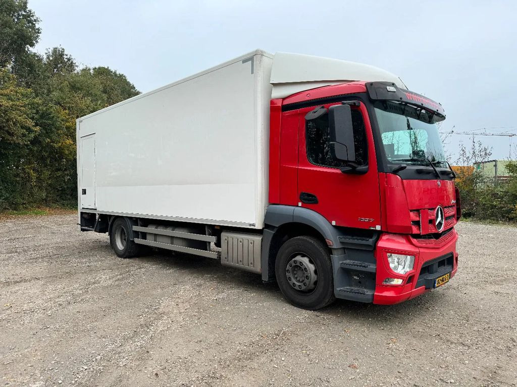 Skříňový nákladní auto Mercedes-Benz Antos 1927 4X2 4 UNITS TÜV TILL 08-2025 EURO 6 D: obrázek 8