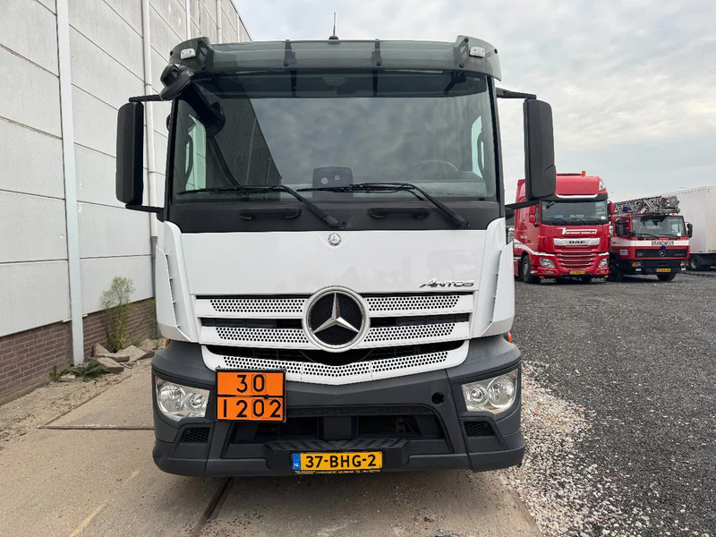 Mercedes-Benz Antos 2836 EURO 6 24.000 LITER TANK 4 COMP. TÜV 06-2026 - Cisternové vozidlo: obrázek 2 Mercedes-Benz Antos 2836 EURO 6 24.000 LITER TANK 4 COMP. TÜV 06-2026 - Cisternové vozidlo: obrázek 2