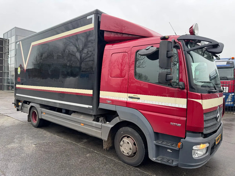 Mercedes-Benz Atego 1016 4X2 - EURO 6 + DHOLLANDIA LIFT - Skříňový nákladní auto: obrázek 3 Mercedes-Benz Atego 1016 4X2 - EURO 6 + DHOLLANDIA LIFT - Skříňový nákladní auto: obrázek 3