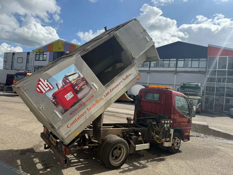 Mitsubishi Canter FE534 + AIRCONDITIONG! - Vůz na odvoz odpadků: obrázek 4 Mitsubishi Canter FE534 + AIRCONDITIONG! - Vůz na odvoz odpadků: obrázek 4