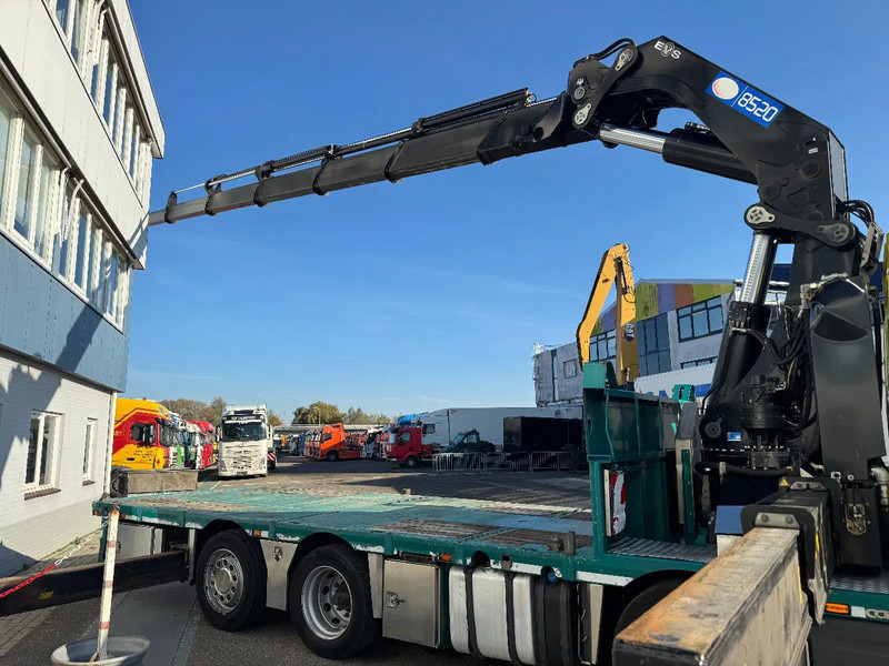 Scania G440 8X2 EURO 6 HMF 8520 + REMOTE CONTROL TWISTLOCKS - Auto s hydraulickou rukou: obrázek 4 Scania G440 8X2 EURO 6 HMF 8520 + REMOTE CONTROL TWISTLOCKS - Auto s hydraulickou rukou: obrázek 4