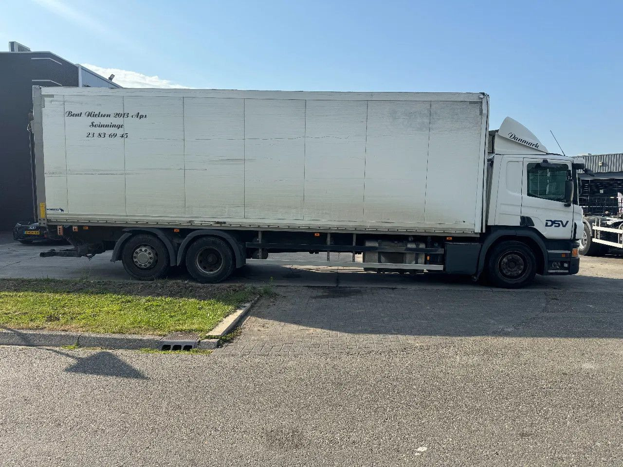 Scania P280 6X2 SCHMITZ BOX + ZEPRO 2000KG LIFT EURO 6 - Skříňový nákladní auto: obrázek 4 Scania P280 6X2 SCHMITZ BOX + ZEPRO 2000KG LIFT EURO 6 - Skříňový nákladní auto: obrázek 4