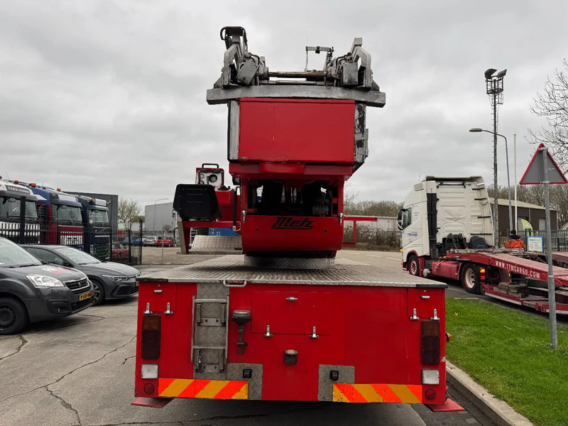 Scania P82 4X2 - FIRE TRUCK - 30M LIFT - Hasičský vůz: obrázek 5 Scania P82 4X2 - FIRE TRUCK - 30M LIFT - Hasičský vůz: obrázek 5