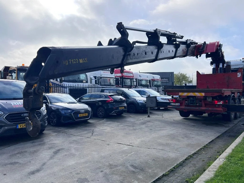 Scania R490 8X2 EURO 6 + EFFER 1750/4S + REMOTE - Auto s hydraulickou rukou: obrázek 5 Scania R490 8X2 EURO 6 + EFFER 1750/4S + REMOTE - Auto s hydraulickou rukou: obrázek 5