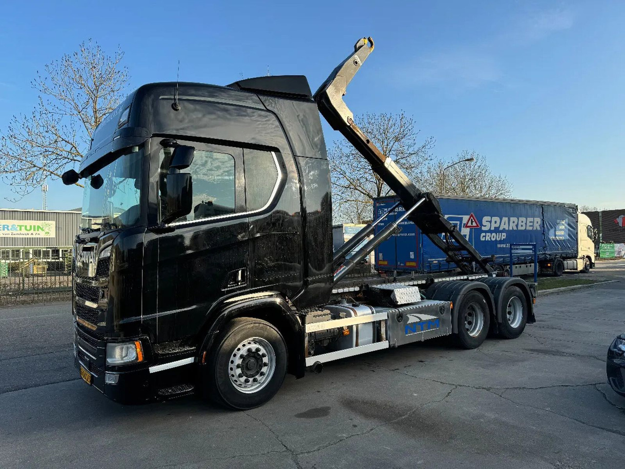 Scania R580 V8 NGS 6X2 EURO 6 VDL 20T HOOK - Hákový nosič kontejnerů: obrázek 3 Scania R580 V8 NGS 6X2 EURO 6 VDL 20T HOOK - Hákový nosič kontejnerů: obrázek 3