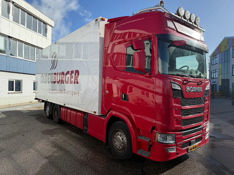 Scania S520 V8, 6X2, INTARDER, COMPLEET 2018 - Chladírenský nákladní automobil: obrázek 3 Scania S520 V8, 6X2, INTARDER, COMPLEET 2018 - Chladírenský nákladní automobil: obrázek 3