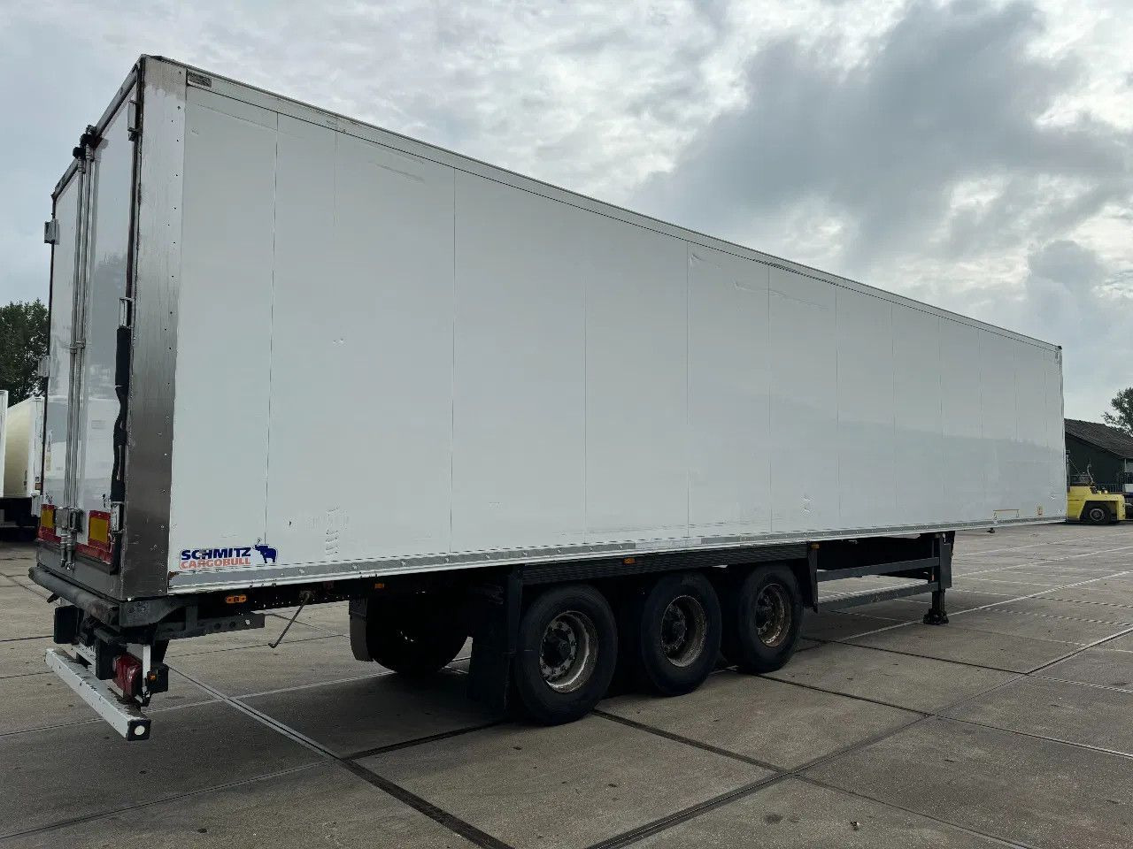 Schmitz Cargobull THERMO KING SLXE200 BPW AXLE Schmitz Cargobull THERMO KING SLXE200 BPW AXLE - Chladírenský návěs: obrázek 5 Schmitz Cargobull THERMO KING SLXE200 BPW AXLE Schmitz Cargobull THERMO KING SLXE200 BPW AXLE - Chladírenský návěs: obrázek 5