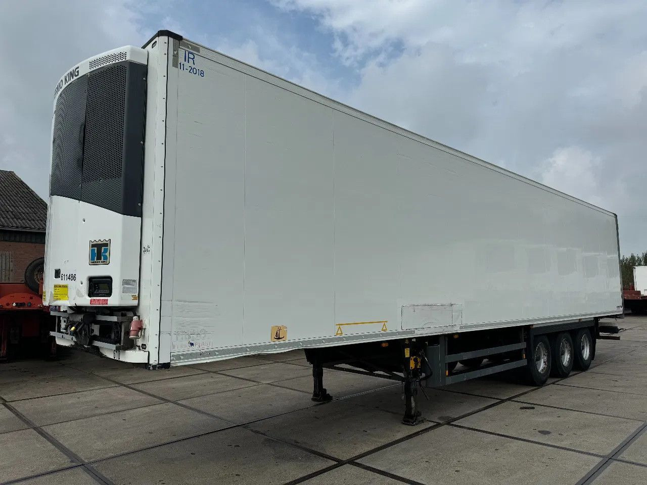 Schmitz Cargobull THERMO KING SLXE200 BPW AXLE Schmitz Cargobull THERMO KING SLXE200 BPW AXLE - Chladírenský návěs: obrázek 3 Schmitz Cargobull THERMO KING SLXE200 BPW AXLE Schmitz Cargobull THERMO KING SLXE200 BPW AXLE - Chladírenský návěs: obrázek 3