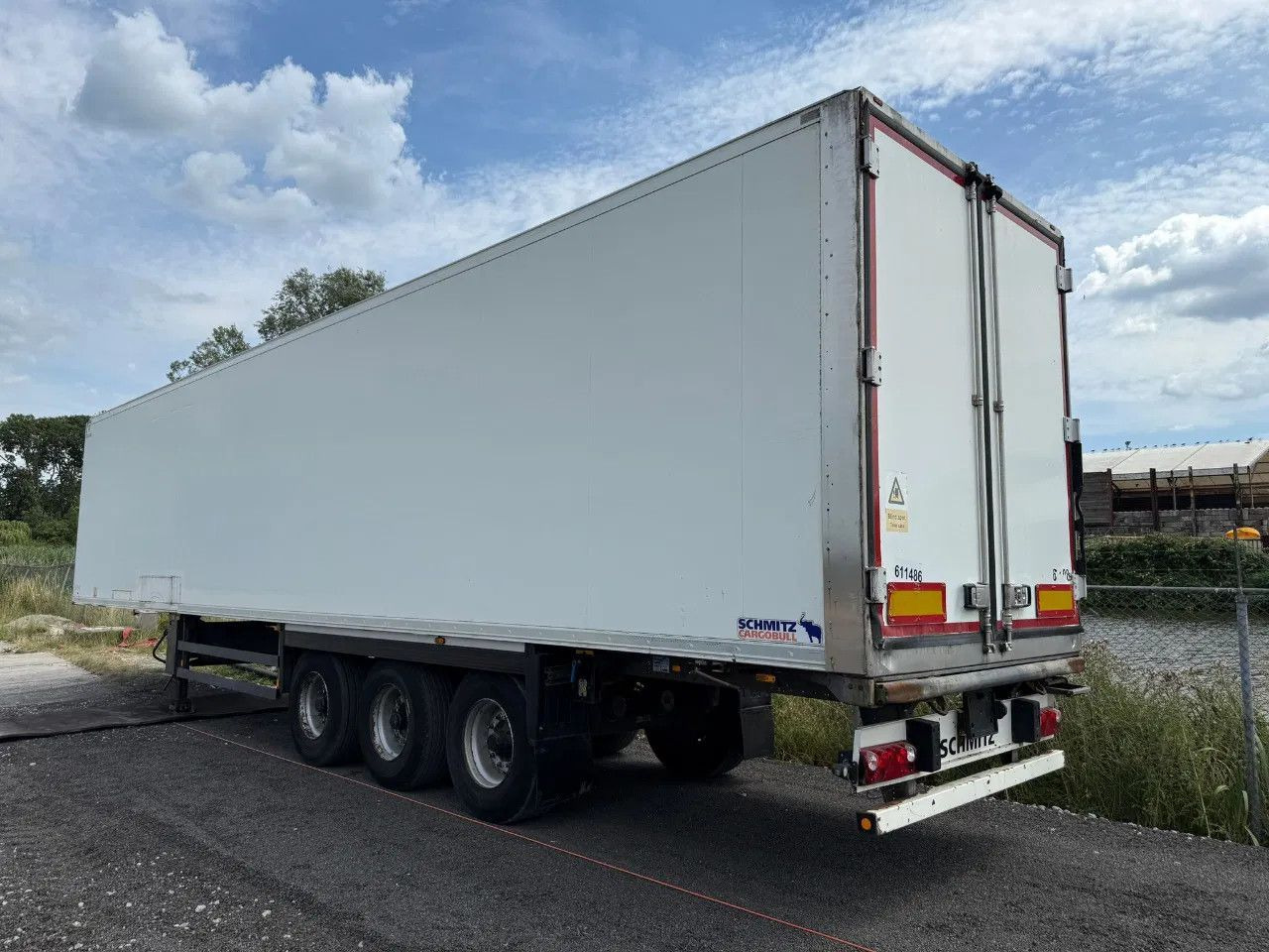 Schmitz Cargobull THERMO KING SLXE200 BPW AXLE Schmitz Cargobull THERMO KING SLXE200 BPW AXLE - Chladírenský návěs: obrázek 2 Schmitz Cargobull THERMO KING SLXE200 BPW AXLE Schmitz Cargobull THERMO KING SLXE200 BPW AXLE - Chladírenský návěs: obrázek 2