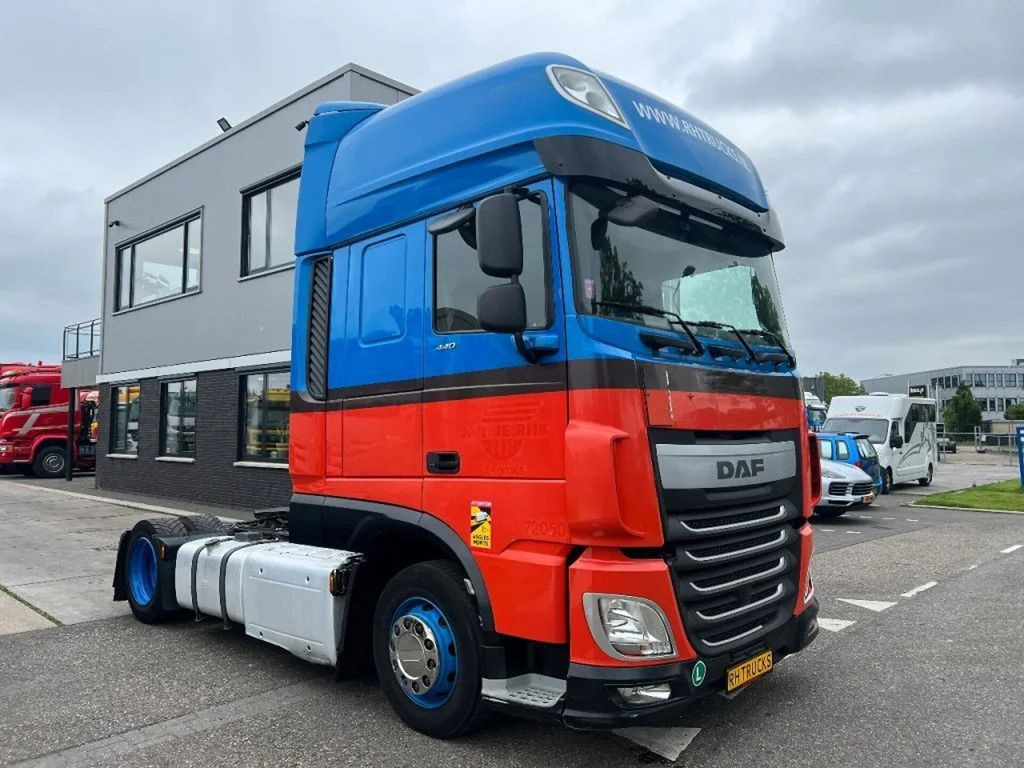 DAF XF 440 4X2 - EURO 6 - MEGA - Tahač: obrázek 3 DAF XF 440 4X2 - EURO 6 - MEGA - Tahač: obrázek 3