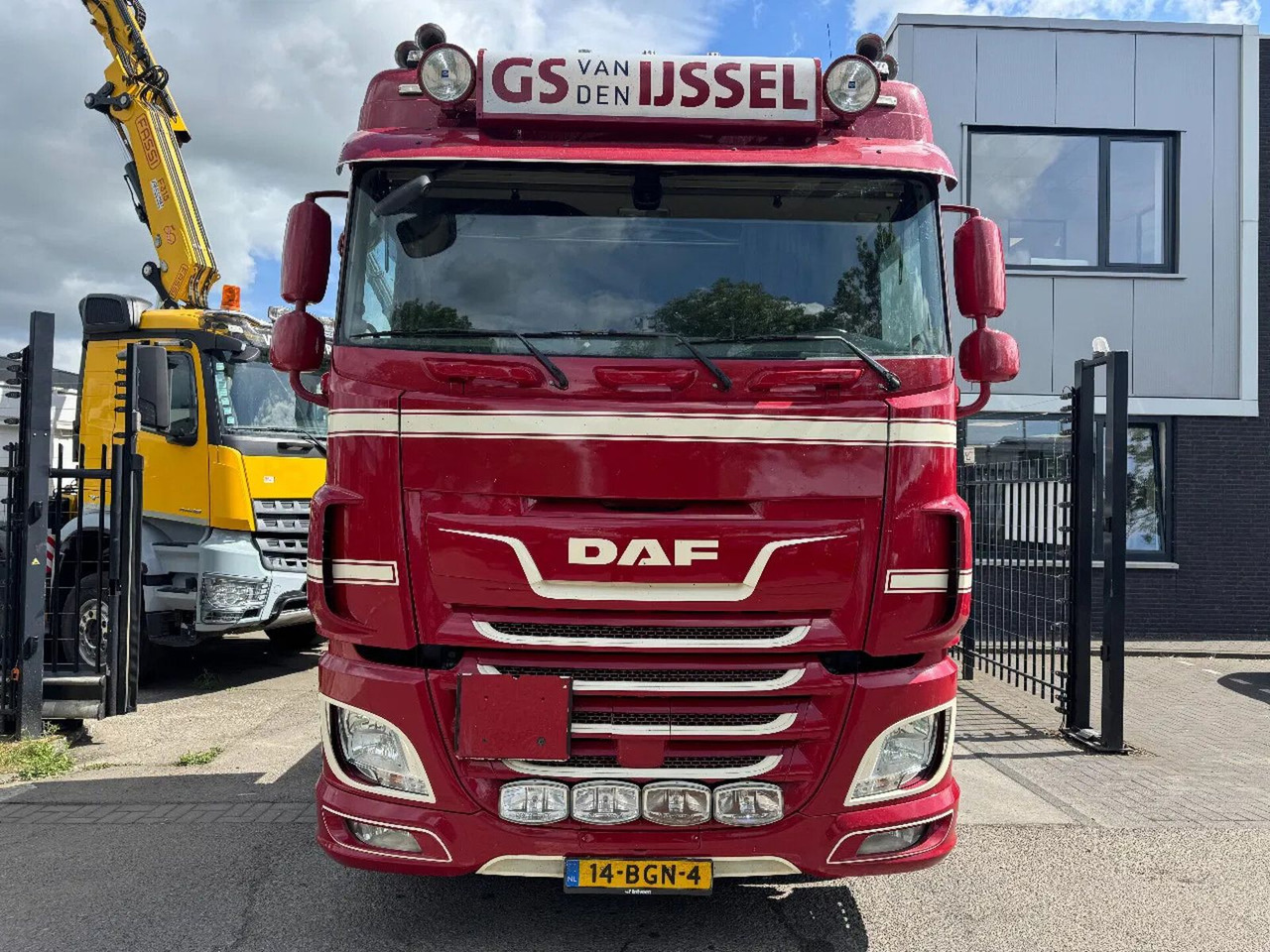 DAF XF 440 4X2 - EURO 6 + TÜV 03-2026 - Tahač: obrázek 2 DAF XF 440 4X2 - EURO 6 + TÜV 03-2026 - Tahač: obrázek 2