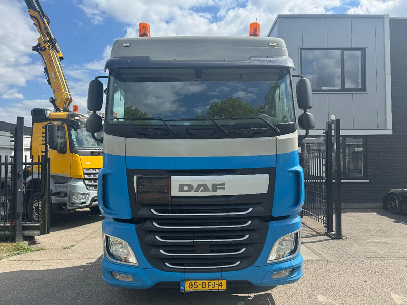 DAF XF 460 4X2 EURO 6 ADR TRS SYSTEM - Tahač: obrázek 2 DAF XF 460 4X2 EURO 6 ADR TRS SYSTEM - Tahač: obrázek 2
