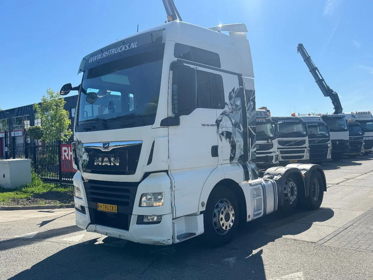 MAN TGX 26.460 6X2 EURO 6 + RETARDER - ONLY 643.422 - Tahač: obrázek 1 MAN TGX 26.460 6X2 EURO 6 + RETARDER - ONLY 643.422 - Tahač: obrázek 1
