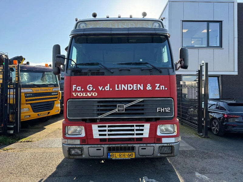 Volvo FH 12.460 4X2 SPOILERS EURO 3 MANUAL - Tahač: obrázek 2 Volvo FH 12.460 4X2 SPOILERS EURO 3 MANUAL - Tahač: obrázek 2