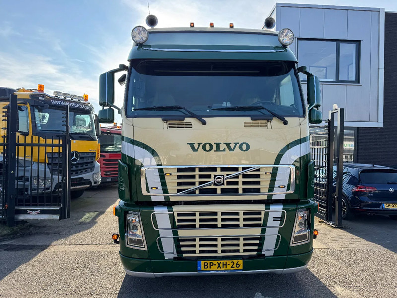 Volvo FH 16.550 4X2 - EURO 3 + FULL SPOILER + MANUAL GEAR - Tahač: obrázek 2 Volvo FH 16.550 4X2 - EURO 3 + FULL SPOILER + MANUAL GEAR - Tahač: obrázek 2