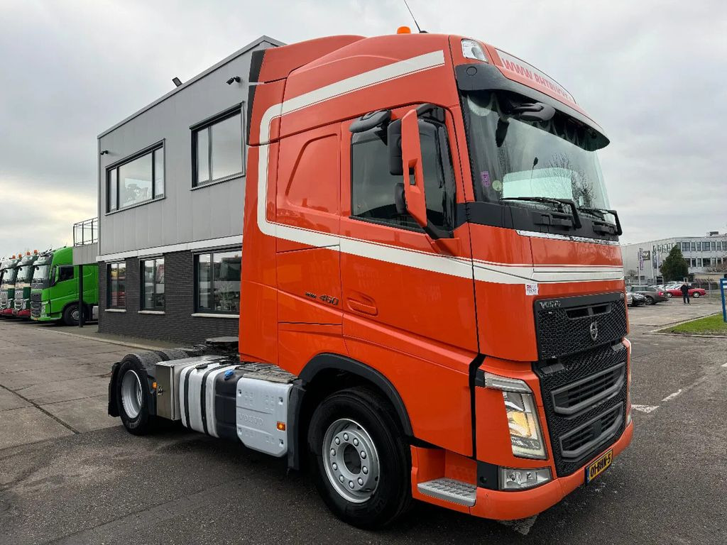 Volvo FH 460 4X2 EURO 6 PARK COOL TÜV TILL 10-2025 - Tahač: obrázek 3 Volvo FH 460 4X2 EURO 6 PARK COOL TÜV TILL 10-2025 - Tahač: obrázek 3