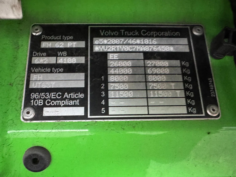 Tahač Volvo FH 460 6X2 EURO 6 HYDRAULIC: obrázek 12 Tahač Volvo FH 460 6X2 EURO 6 HYDRAULIC: obrázek 12