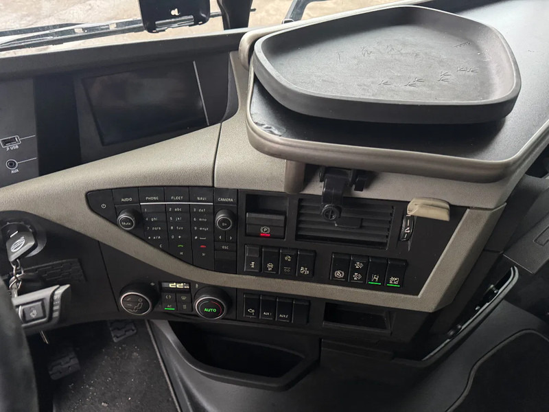 Tahač Volvo FH 460 6X2 EURO 6 HYDRAULIC: obrázek 18 Tahač Volvo FH 460 6X2 EURO 6 HYDRAULIC: obrázek 18