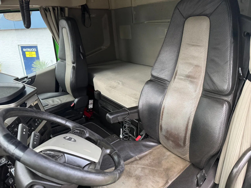 Tahač Volvo FH 460 6X2 EURO 6 HYDRAULIC: obrázek 15 Tahač Volvo FH 460 6X2 EURO 6 HYDRAULIC: obrázek 15