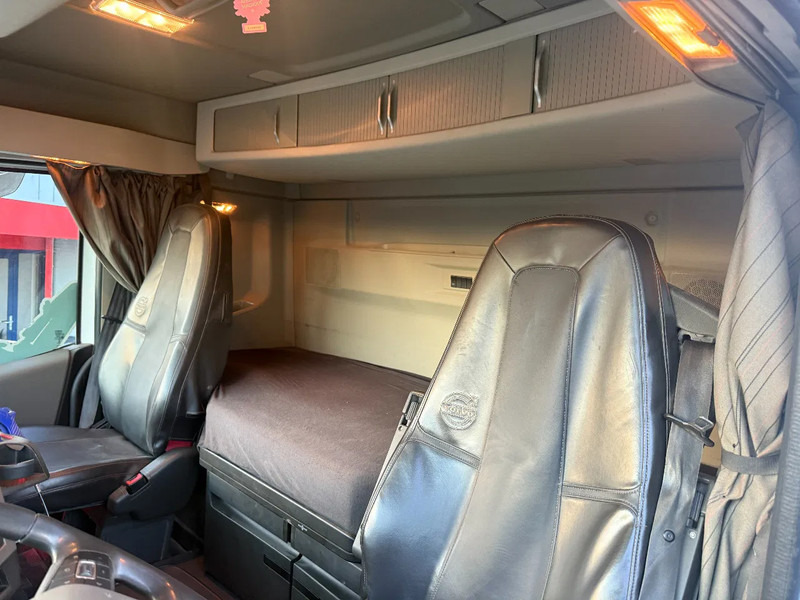 Tahač Volvo FH 500 6X4 - BIG AXLES - EURO 6 + TIPPER HYDRAULICS: obrázek 12