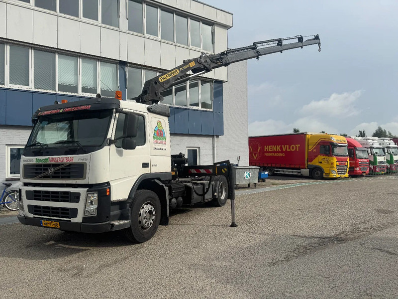 Volvo FM 340 4X2 EURO 3 PALFINGER PK16000 + REMOTE CONTROL - Tahač: obrázek 1 Volvo FM 340 4X2 EURO 3 PALFINGER PK16000 + REMOTE CONTROL - Tahač: obrázek 1