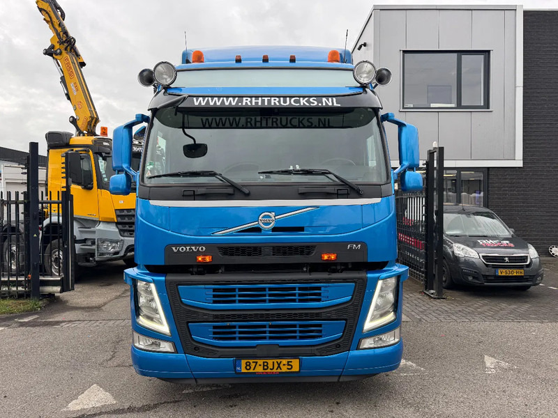 Volvo FM 370 4X2 SPOILERS EURO 6 SKIRTS HOLLAND TRUCK TÜV TILL 09-2025 - Tahač: obrázek 2 Volvo FM 370 4X2 SPOILERS EURO 6 SKIRTS HOLLAND TRUCK TÜV TILL 09-2025 - Tahač: obrázek 2