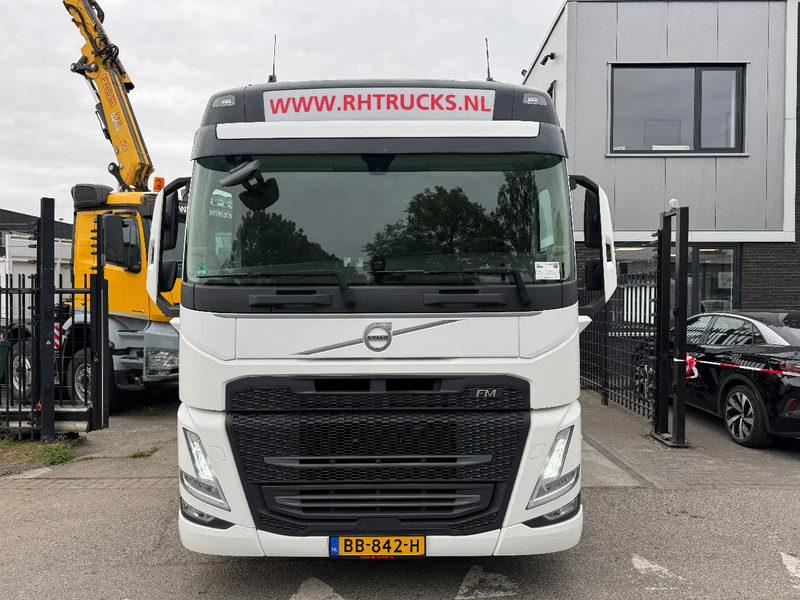 Volvo FM 380 4X2 EURO 6 NEW FACE SKIRTS AIRCO SPOILERS - Tahač: obrázek 2 Volvo FM 380 4X2 EURO 6 NEW FACE SKIRTS AIRCO SPOILERS - Tahač: obrázek 2