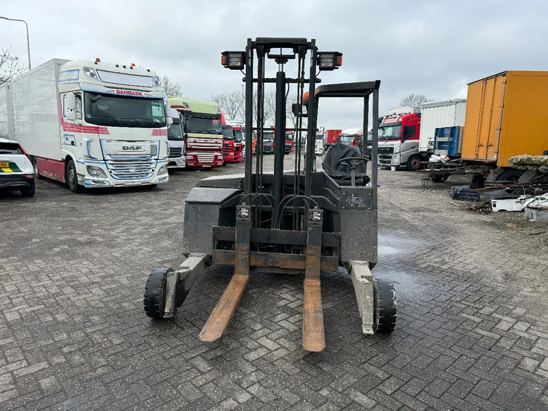 Terberg TKL 3X3 M 2000 KG KINGLIFTER 3,6 METER HEIGH CE MARK - Závěsný vysokozdvižný vozík: obrázek 3 Terberg TKL 3X3 M 2000 KG KINGLIFTER 3,6 METER HEIGH CE MARK - Závěsný vysokozdvižný vozík: obrázek 3