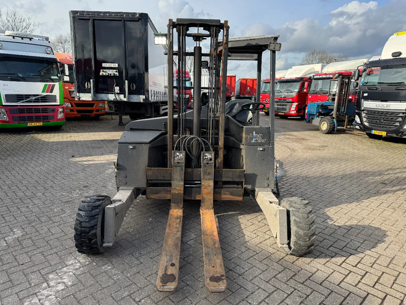 Terberg TKL-MC-3X3 TKL-MC-3X3 - 2000KG 3,2 LIFTING HEIGHT - Závěsný vysokozdvižný vozík: obrázek 2 Terberg TKL-MC-3X3 TKL-MC-3X3 - 2000KG 3,2 LIFTING HEIGHT - Závěsný vysokozdvižný vozík: obrázek 2