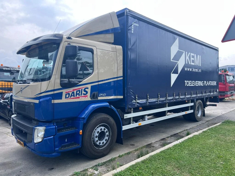 Volvo FE 250 4X2 EURO 6 - 19 TON + DHOLLANDIA - Plachtový nákladní auto: obrázek 1 Volvo FE 250 4X2 EURO 6 - 19 TON + DHOLLANDIA - Plachtový nákladní auto: obrázek 1