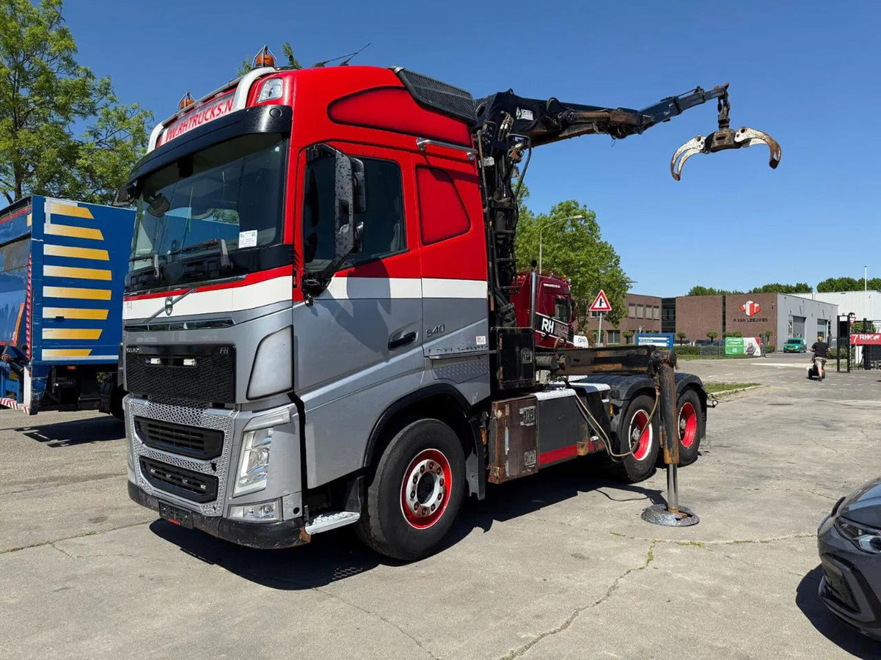 Volvo FH 540 6X4 - EURO 6 + PALFINGER EPSILON S260Z96 - Auto s hydraulickou rukou: obrázek 2 Volvo FH 540 6X4 - EURO 6 + PALFINGER EPSILON S260Z96 - Auto s hydraulickou rukou: obrázek 2
