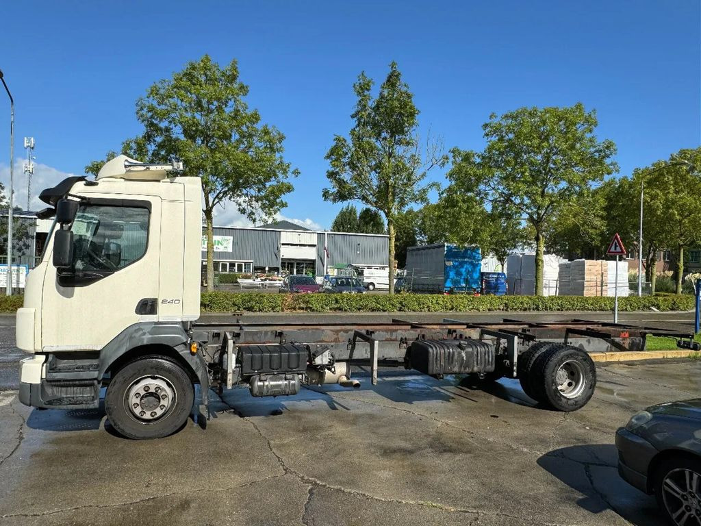 Podvozek s kabinou Volvo FL 240 4X2 - EURO 5 - TÜV 08-2025: obrázek 10